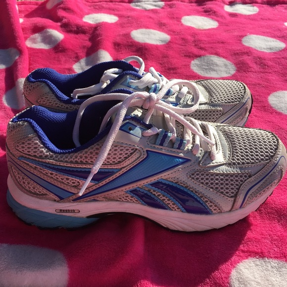 reebok sneakers clearance